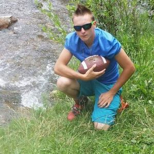 Meet your Posher, Derek